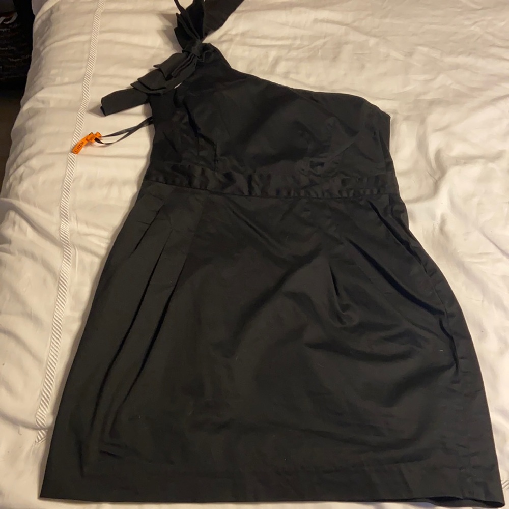 French Connection One shoulder dress with bow